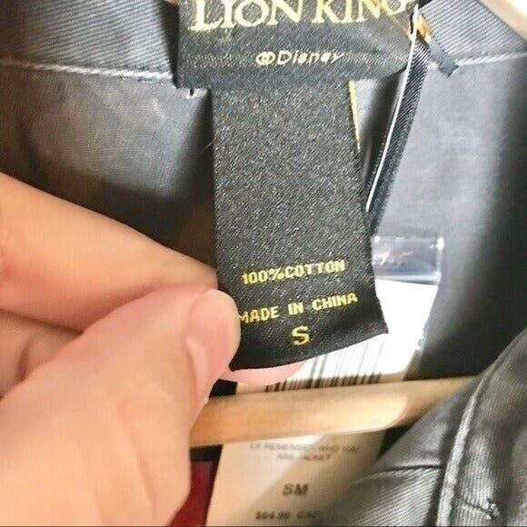 Disney Her Universe NWT Junior Small Cotton Lion King Destructed Cargo Jacket - Picture 3 of 9